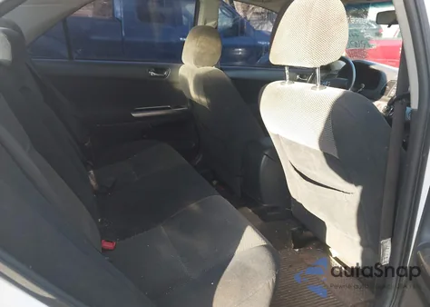 2005 Toyota Camry Se z USA, uszkodzony, nr VIN 4T1BE32K25U016299